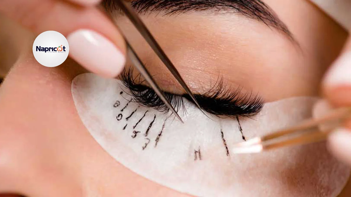 How Do You Know When You Need A Lash Fill?