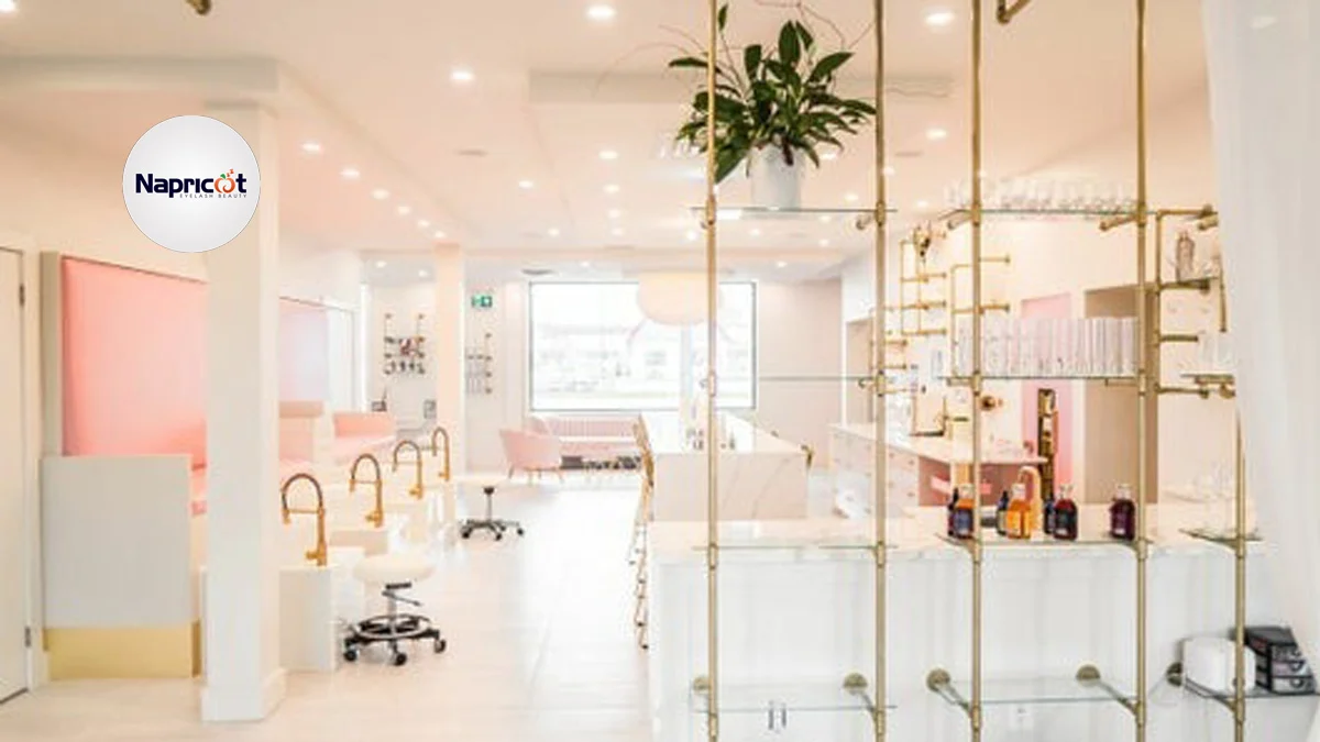 How to Start My Own Eyelash Extension Brand 2025: A Quick Guide
