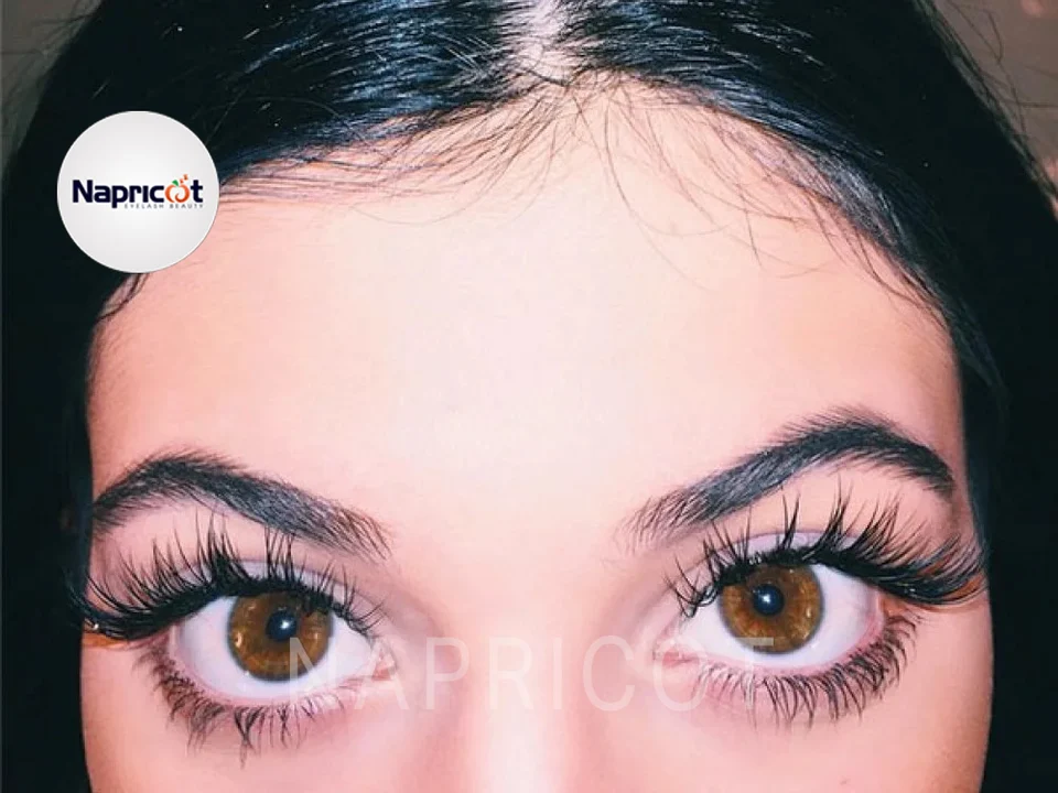 Long lash extensions