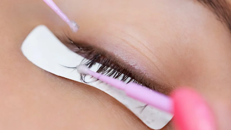 How to take off lash lift and tint
