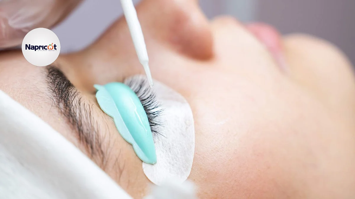 How to Fix Lashes After Lash Lift?