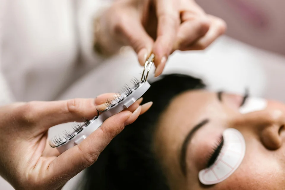 how to cover eyelash glue