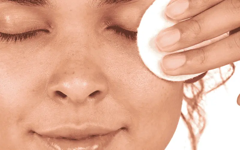 how to remove glue after lash lift